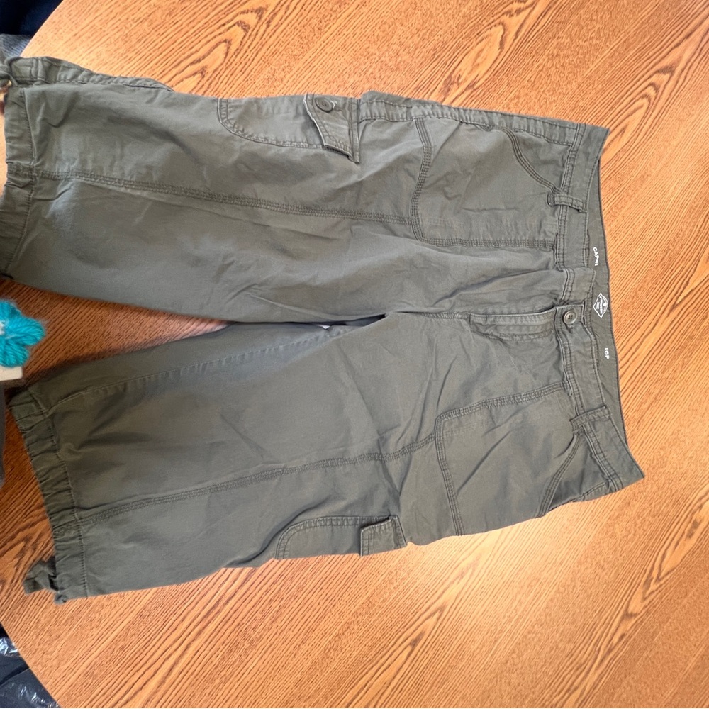 Capris